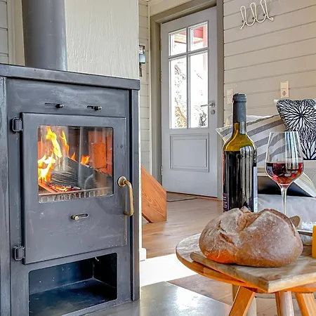 Traumhaff Lotsen Romantik-ostsee Mit Kamin, Privates Nordicspa Und Boot *