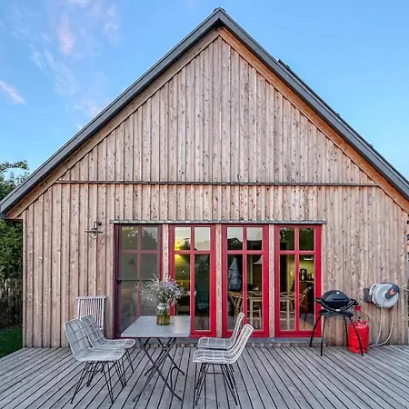 Дом отдыха Traumhaff Lotsen Romantik-ostsee Mit Kamin, Privates Nordicspa Und Boot Luckow (Mecklenburg-Vorpommern)